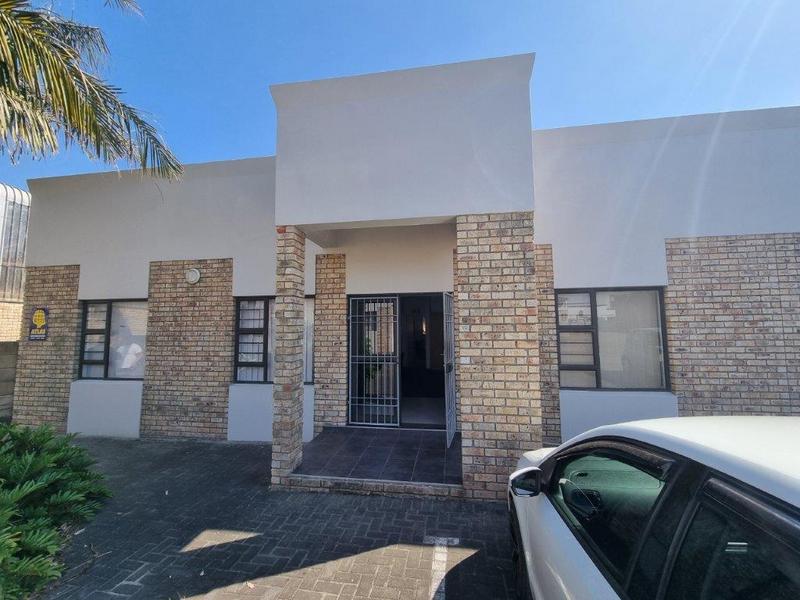 To Let commercial Property for Rent in Newton Park Eastern Cape